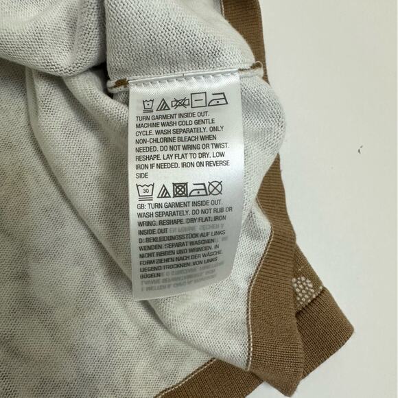 Bob Mackie Wearable Art Women’s Button-Up Cardigan Sweater - size M - Picture 8 of 10